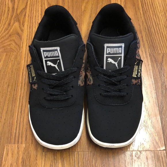 Leopard print pumas - Picture 1 of 6